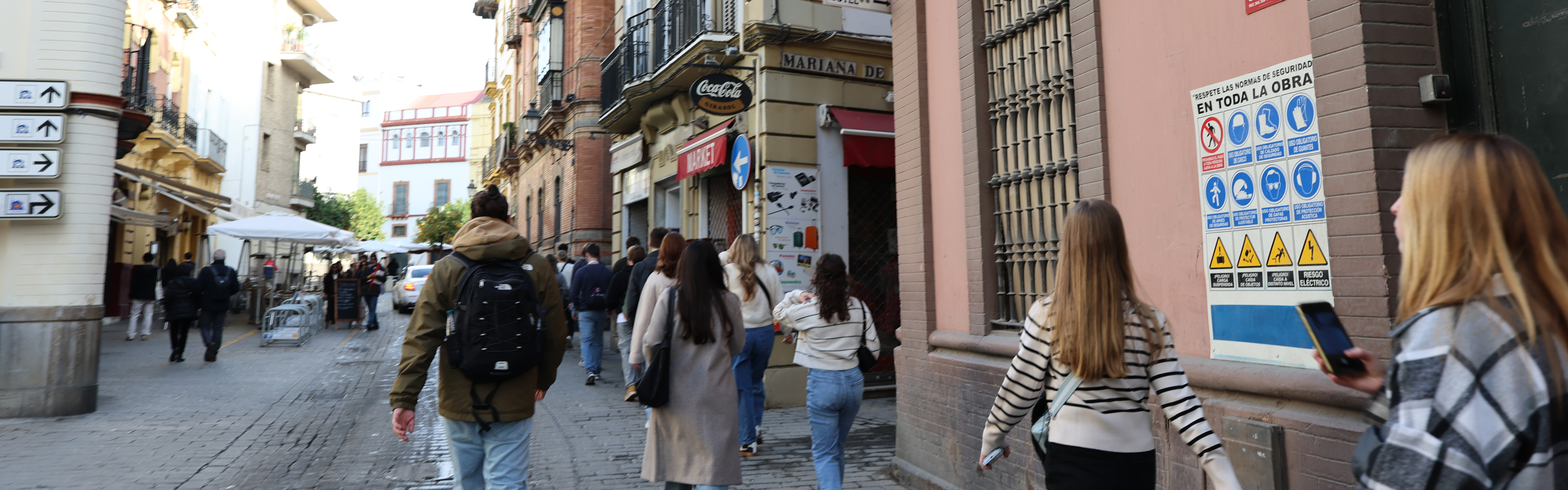 Elon University Students Abroad