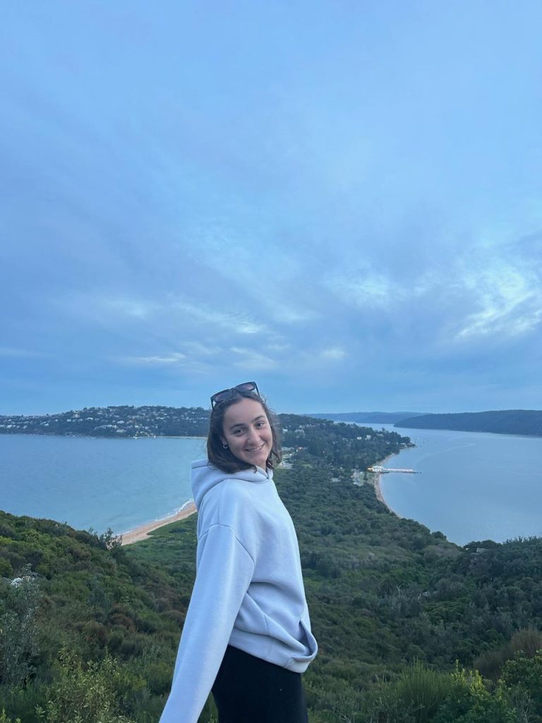 Photo of Maria Cassereau.