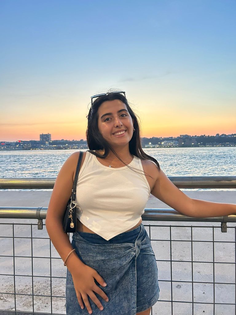 Photo of Camila Montoya Posada.