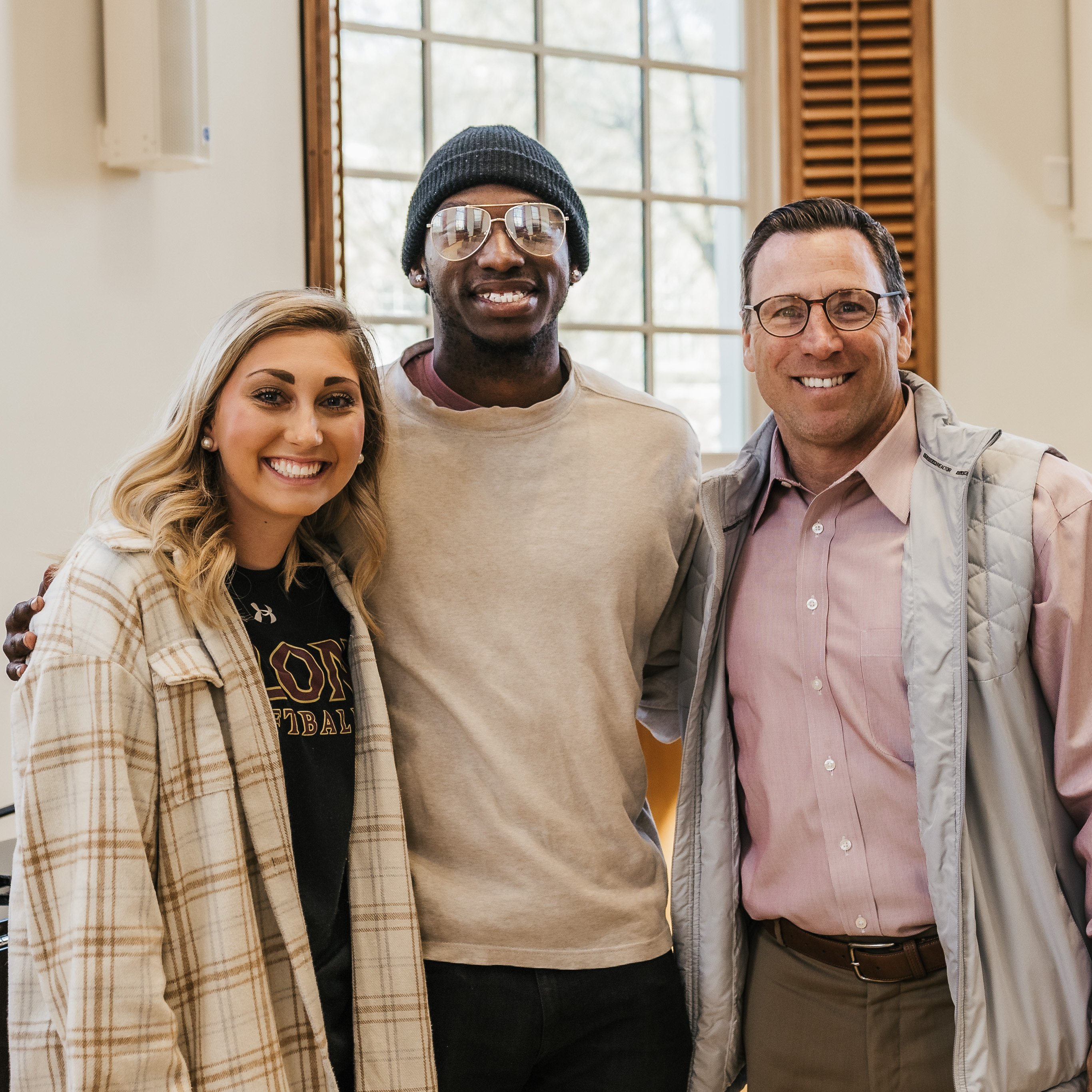 Group of students and staff at Numen Lumen.