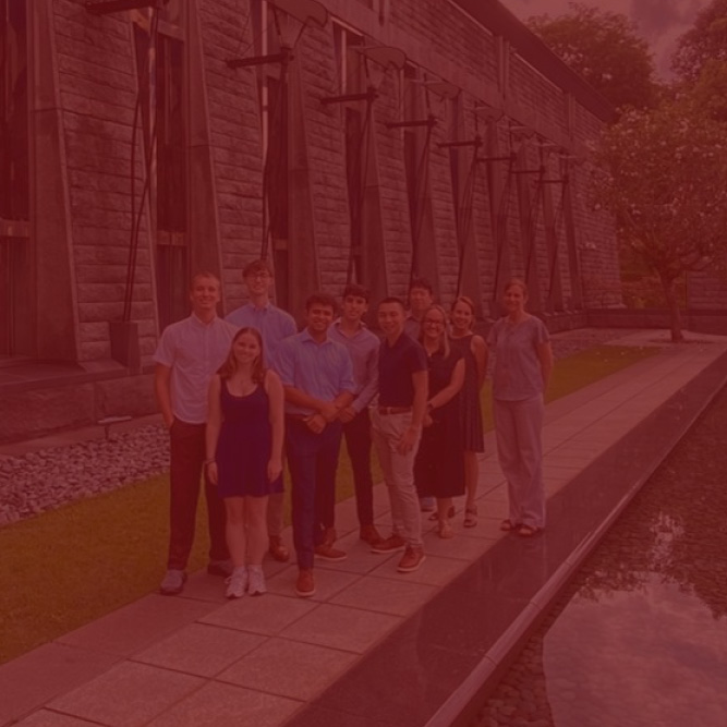 Photo of Elon University Students in Singapore