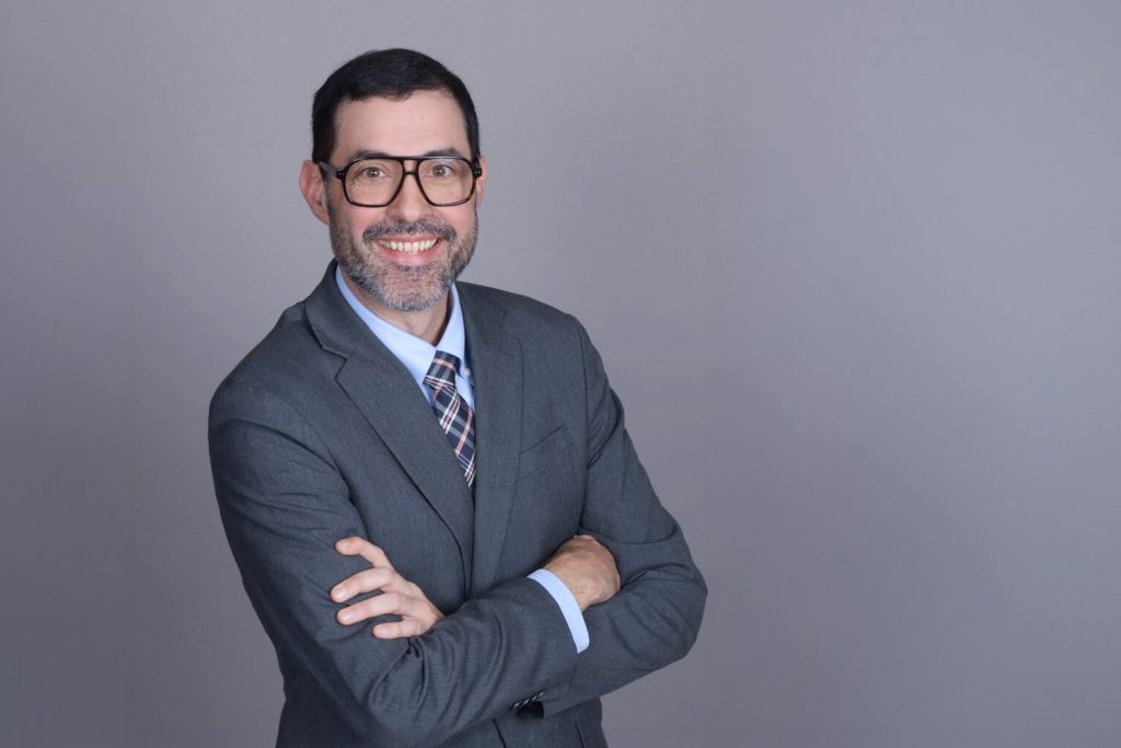 Regional Managing Attorney for Legal Aid of North Carolina’s Western District and Elon alum Jonathan Perry L’10