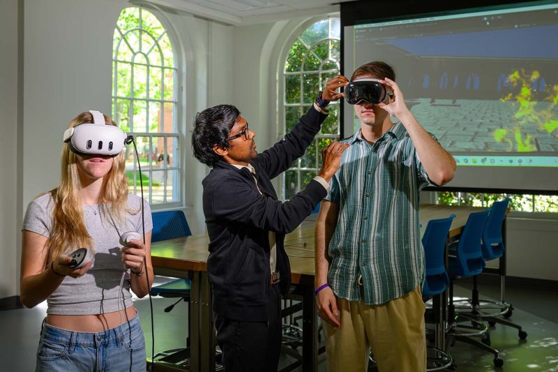 VR class demonstration with Pratheep Paranthaman in Duke Building