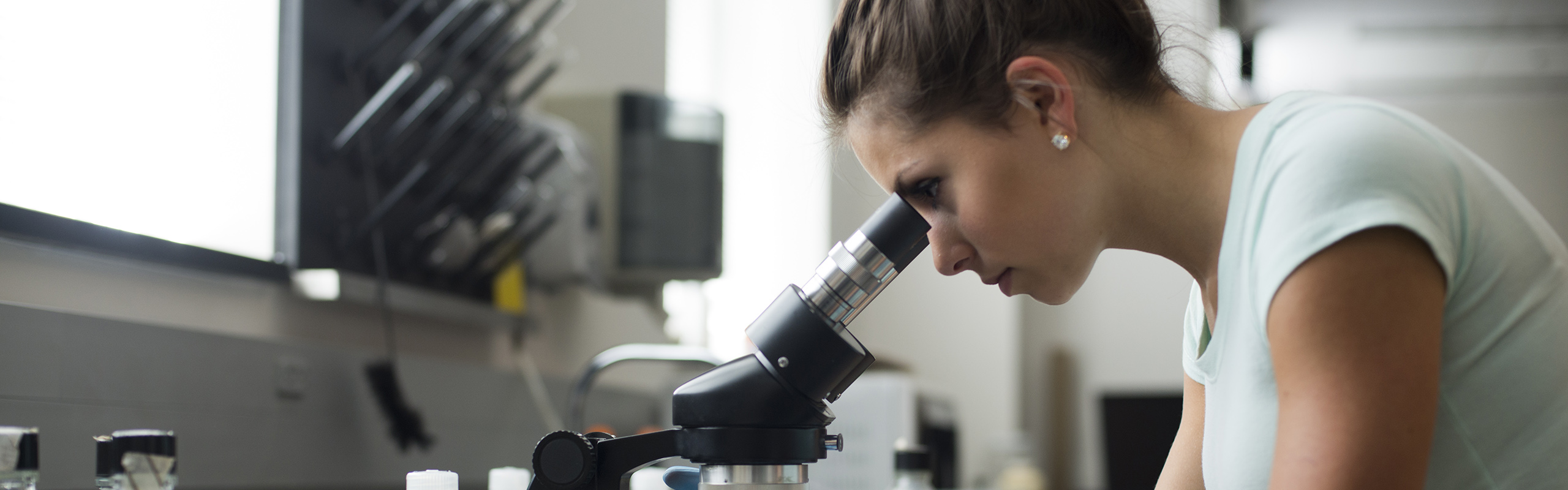 Caitlin Lawyer '15 works in the biology lab in McEwen.