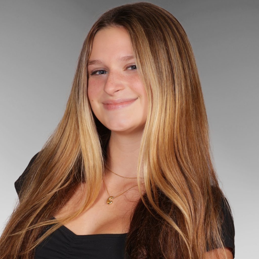 Chloe Randall