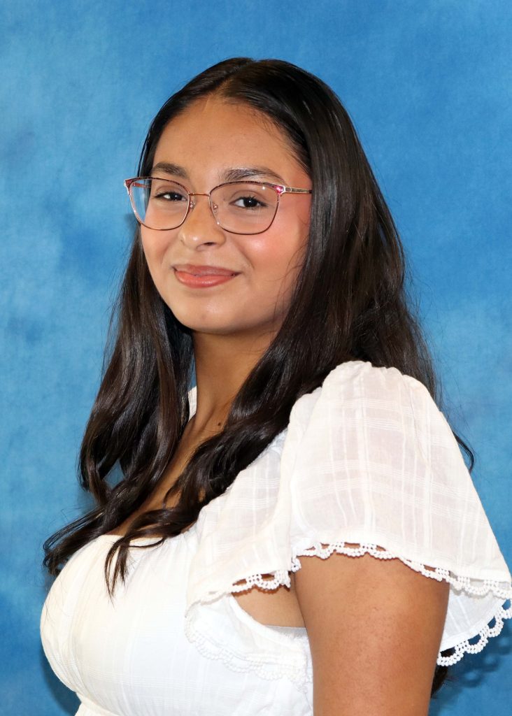 Photo of Ariel Jaklin.