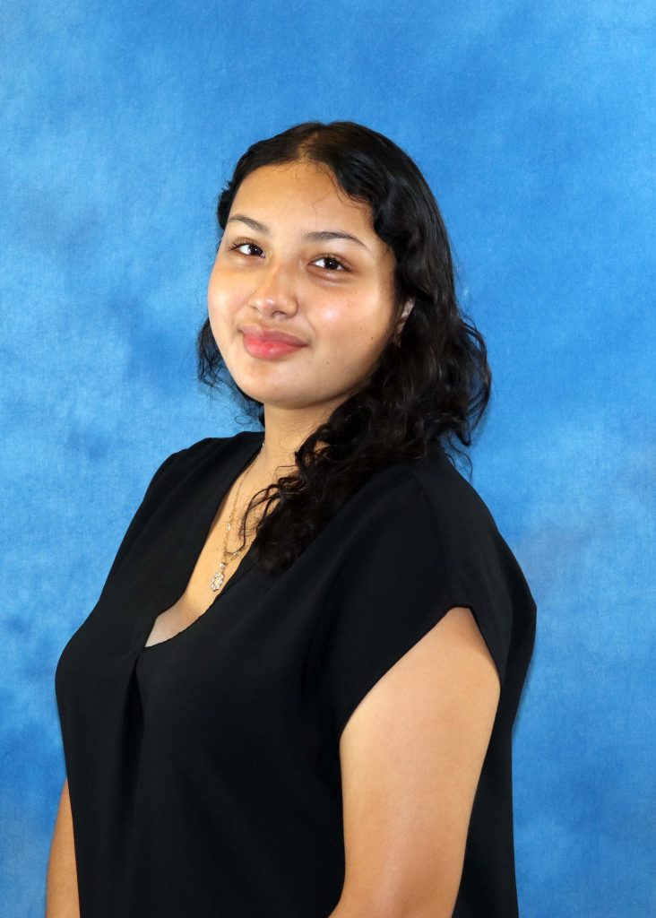 Photo of Ari Loeza-Avila.