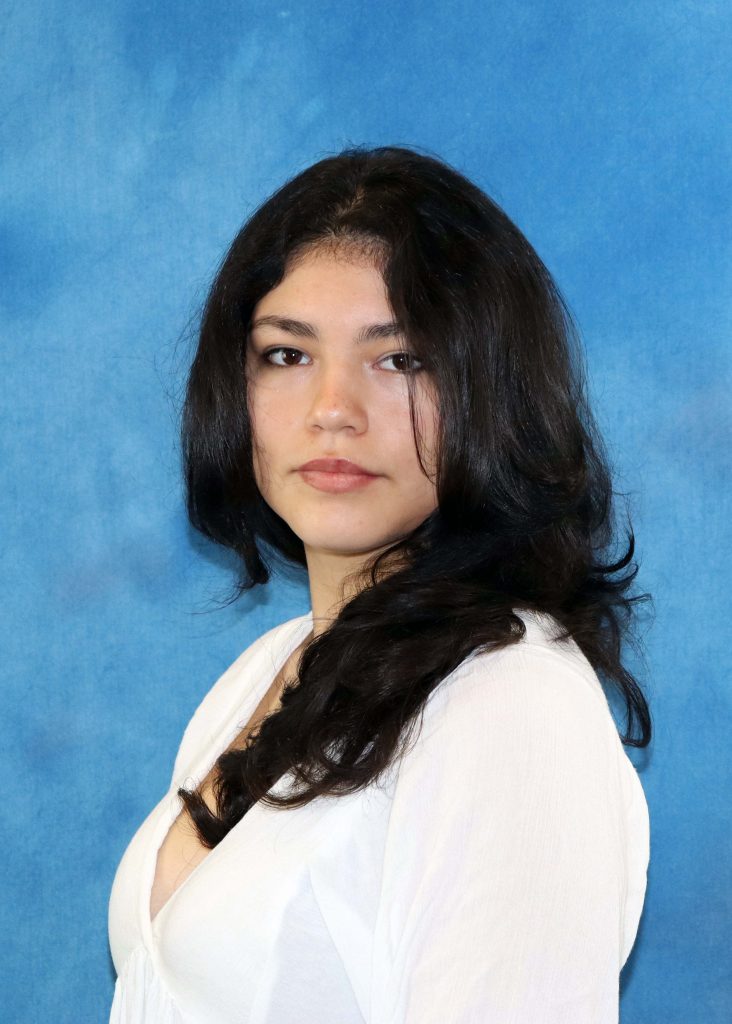 Photo of Melanie Alarcon.