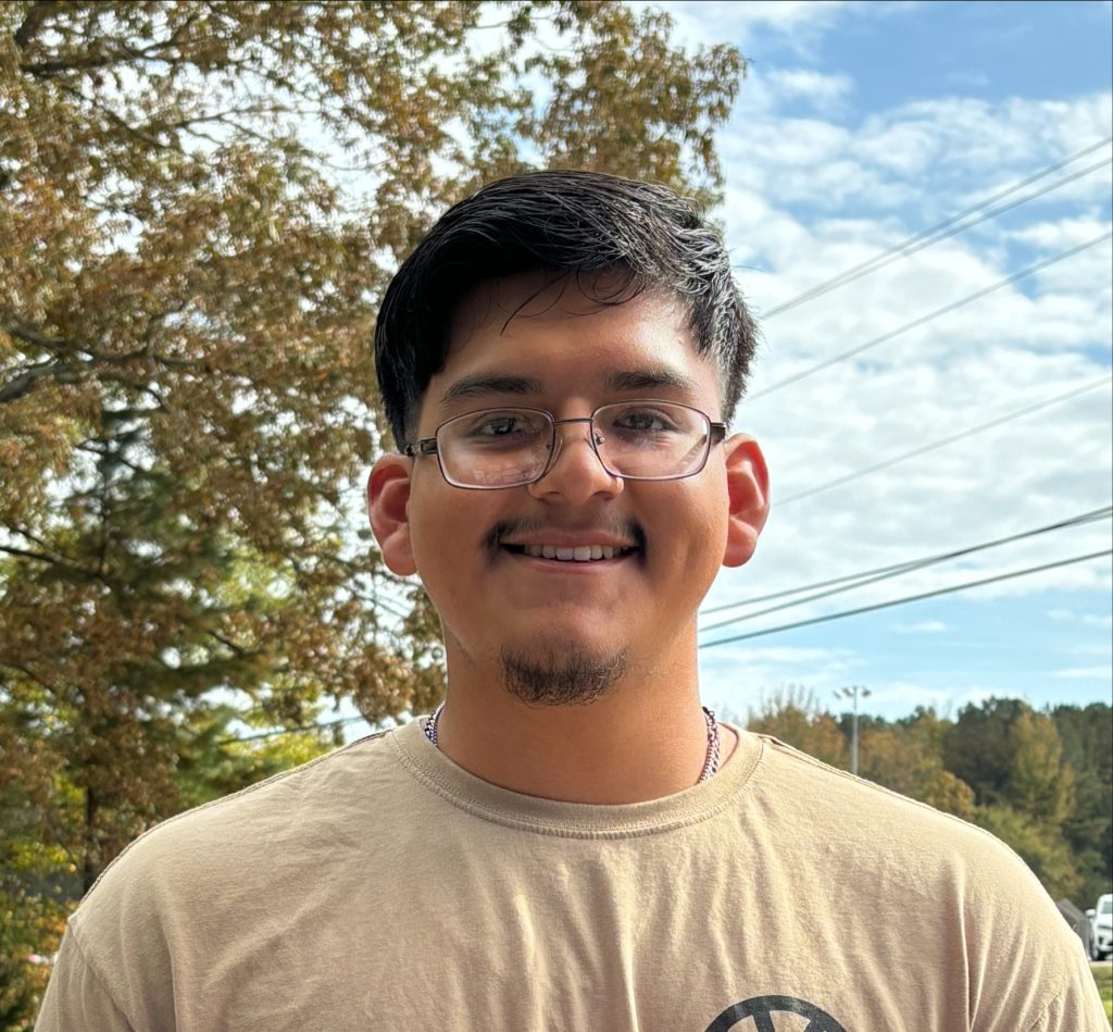 Photo of Andres Roldan Alvarado.