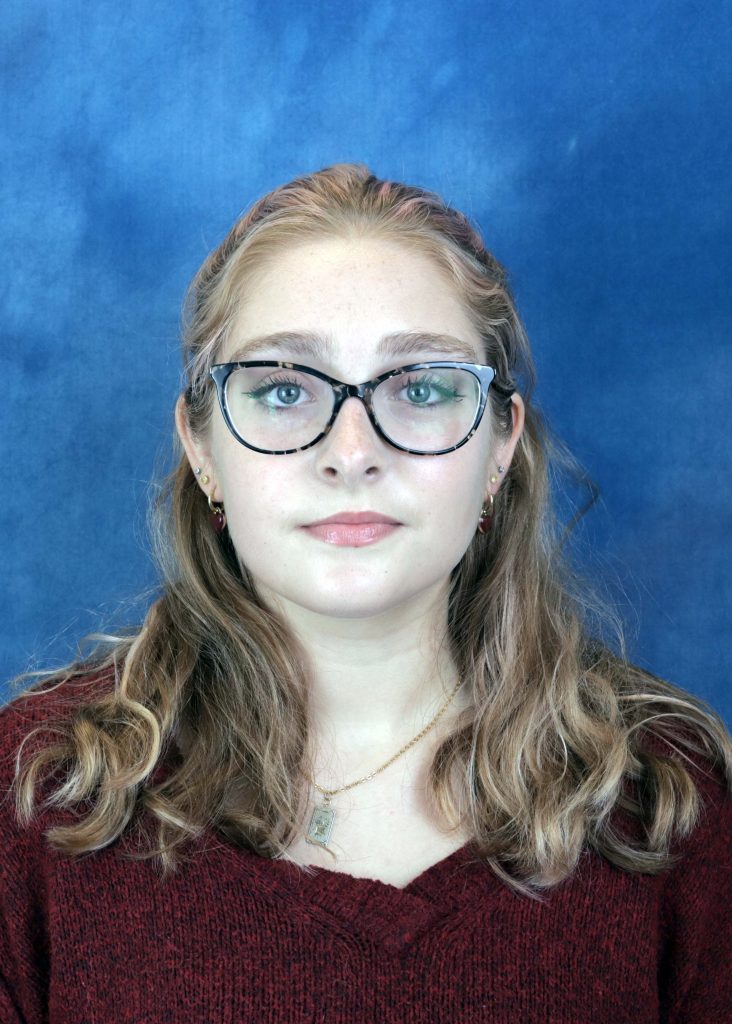 Photo of Sarah Moore .