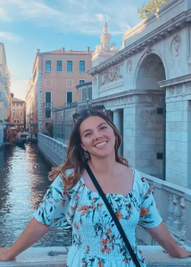 Photo of Elon University Alumni Savannah Josey