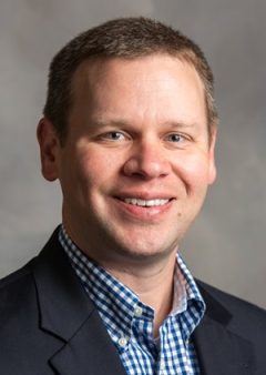 Elon College / Right now at Elon / Drew Peabody publishes article in Analysis in Worldwide Enterprise and Finance