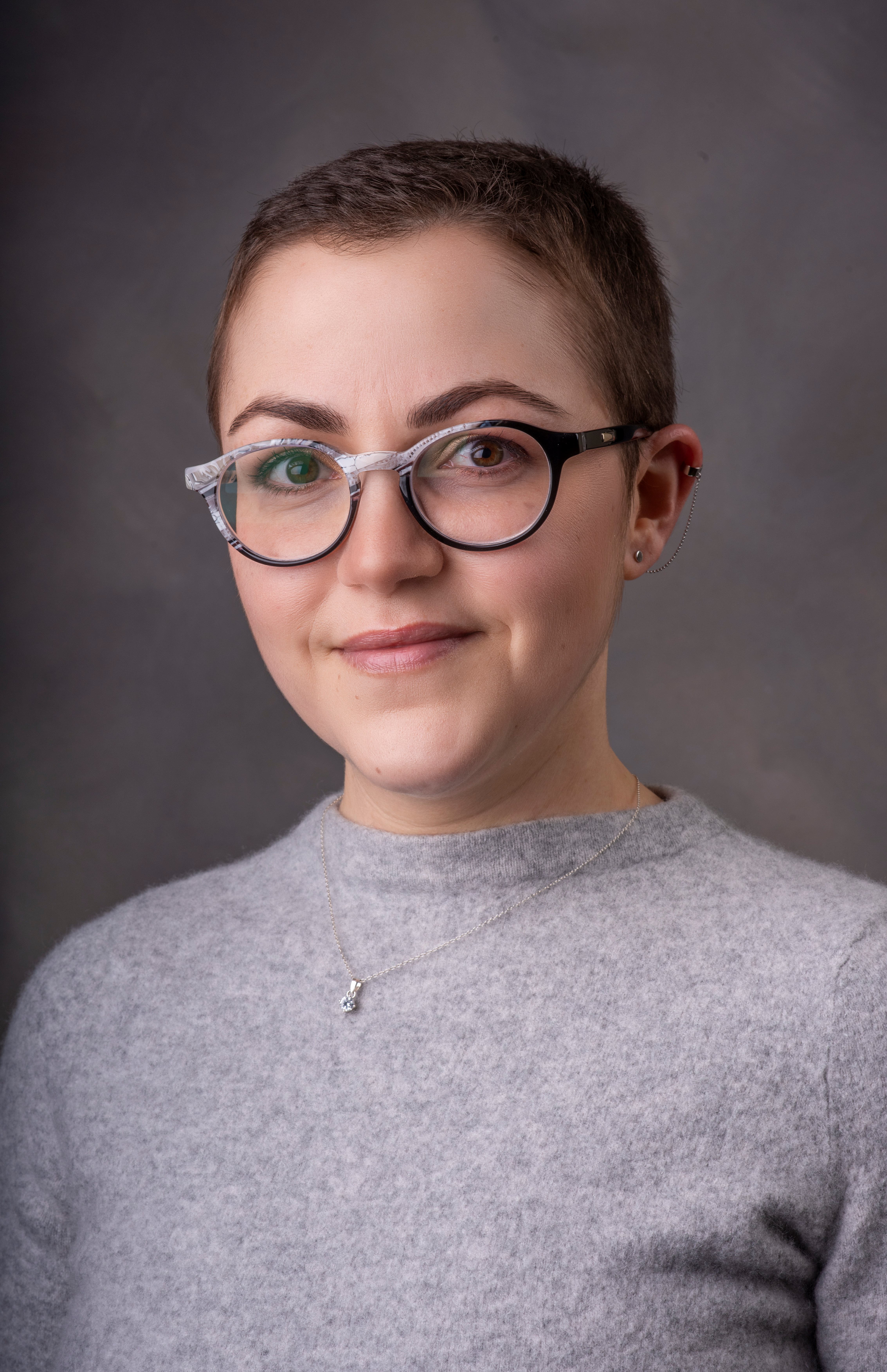 directory photo of Sabrina Thurman