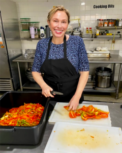 Alyssa Martina, Executive Director and lecturer volunteering at the Hollywood Food Coalition