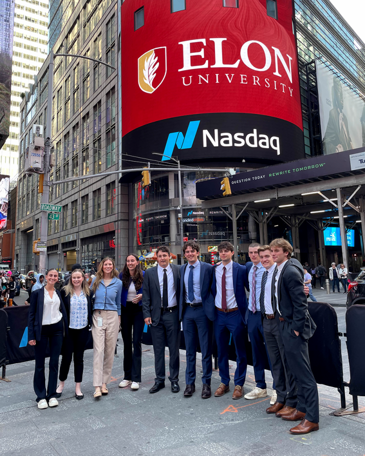 Business Students exploring NYC from Elon University, a top school for business