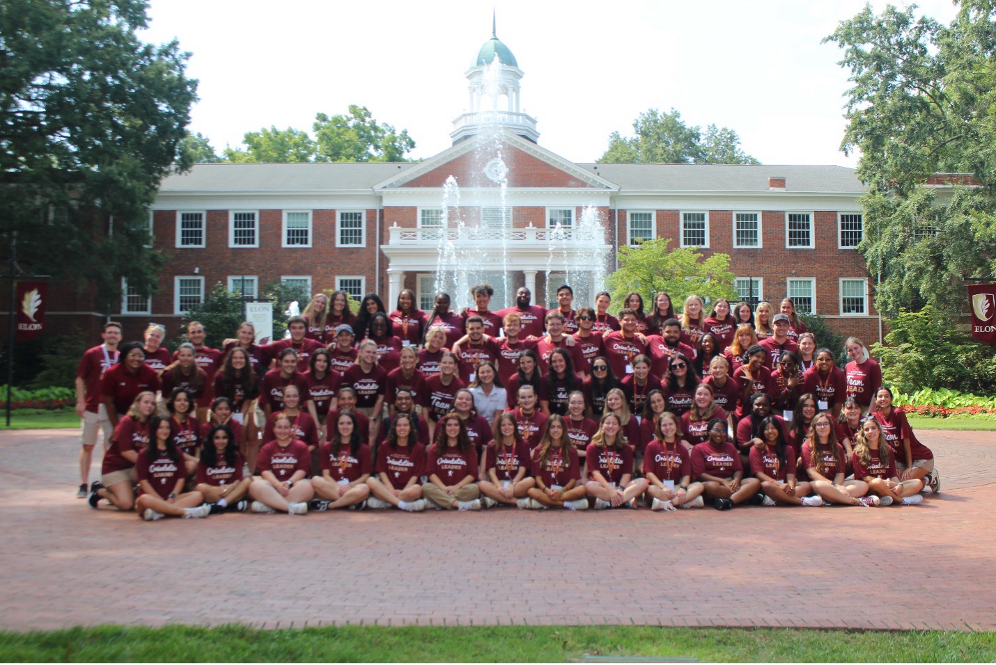 Photo of a group of Orientation Leaders in front of the fountain