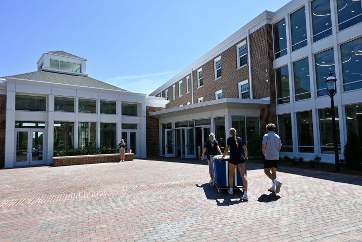 Students walk toward East Neighborhood Commons