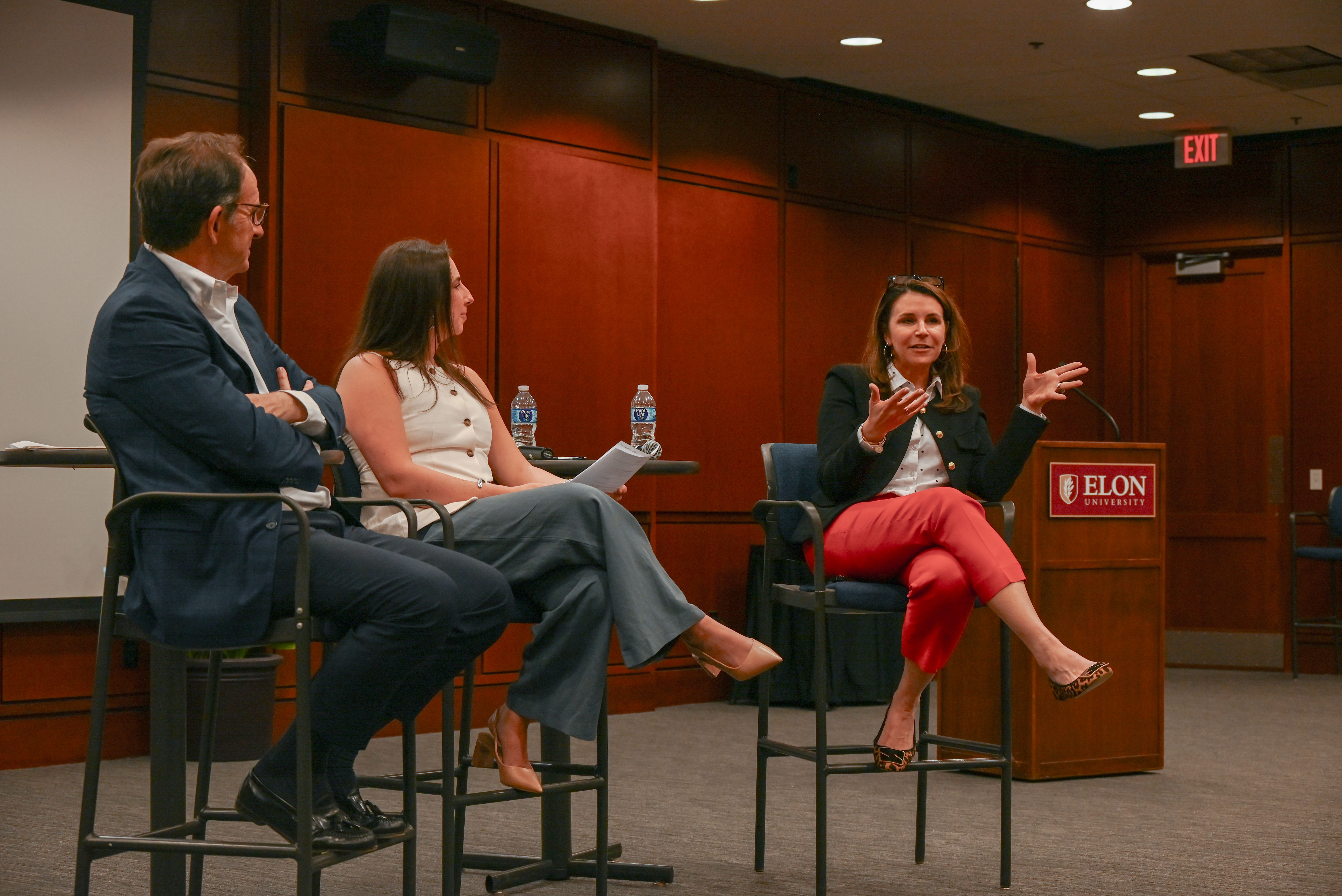 Tracy Kerrins Consumer CIO and Head of Enterprise Generative AI at Wells Fargo with Executive in Residence David Goslin and Lily Hauptmann ’25, a business analytics major from Cape Cod, Mass