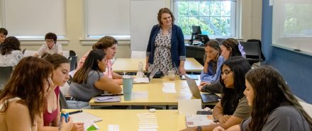 Associate Professor of English Jennifer Eidum teaching a class