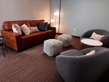 Neuroinclusive lounge located in Lindner Hall Suite 200