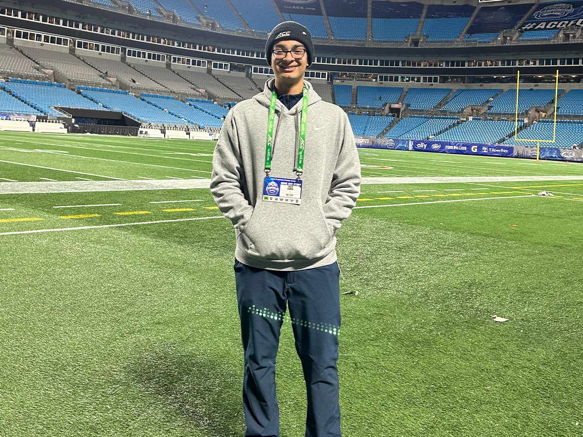 Shaan Gandhi ’27 turns love of sports into real-world experience with the Queen City Internship Grant
