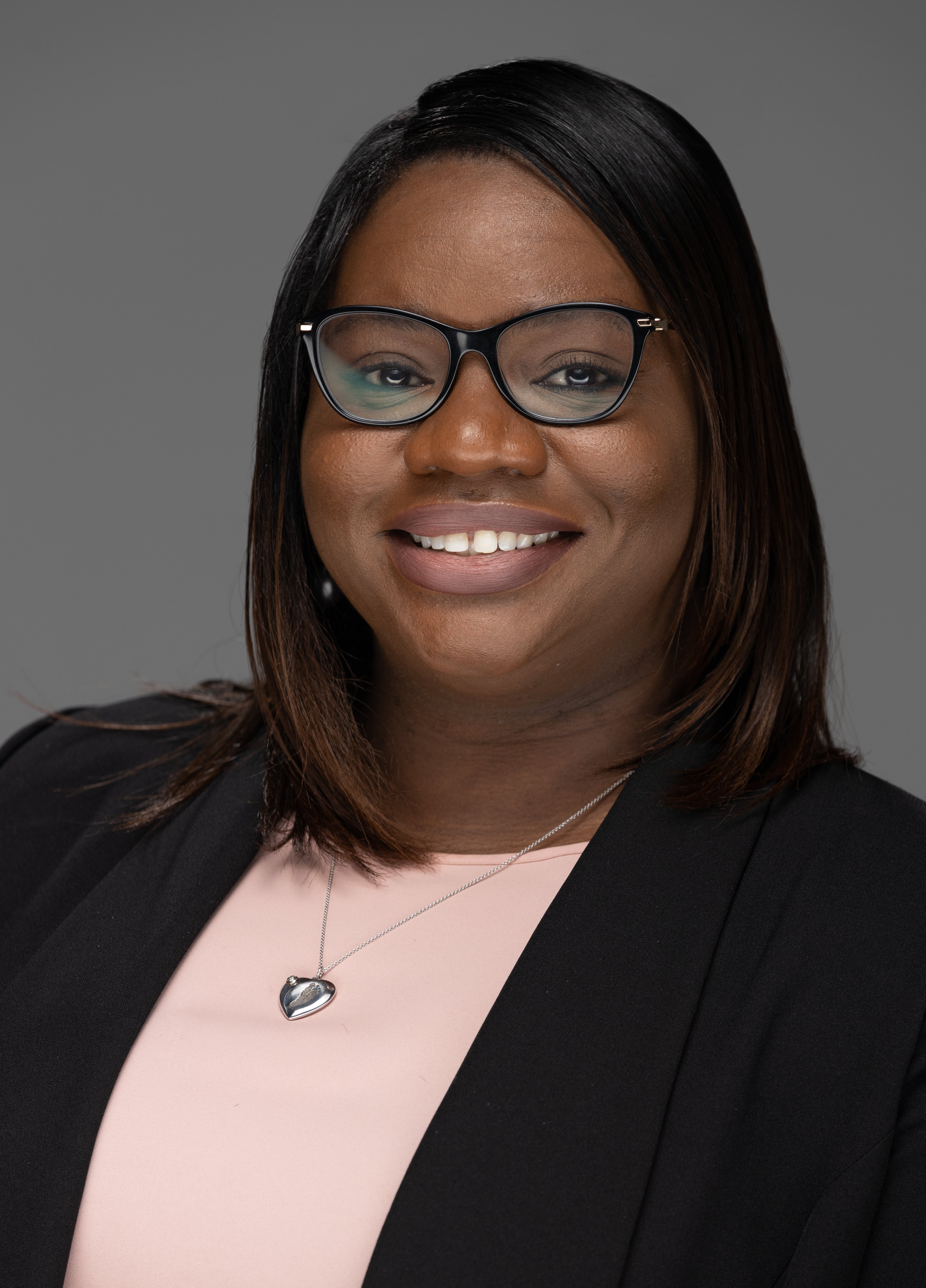 directory portrait of Rosa Newman