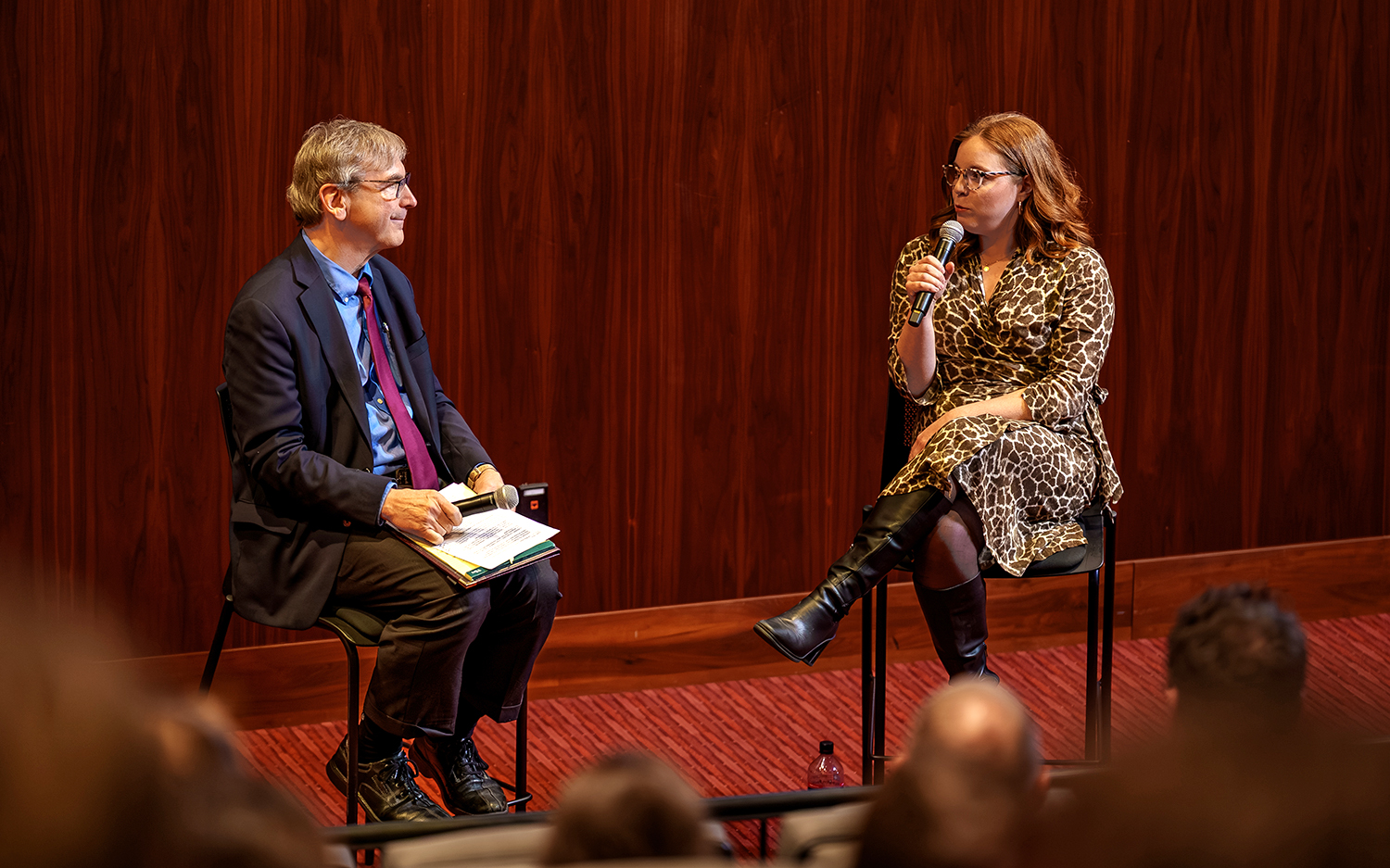 Anthony Hatcher y Natalie Allison de Elon