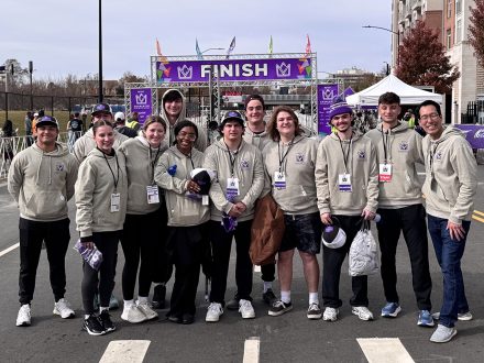 Elon students at Novant Health Charlotte Marathon