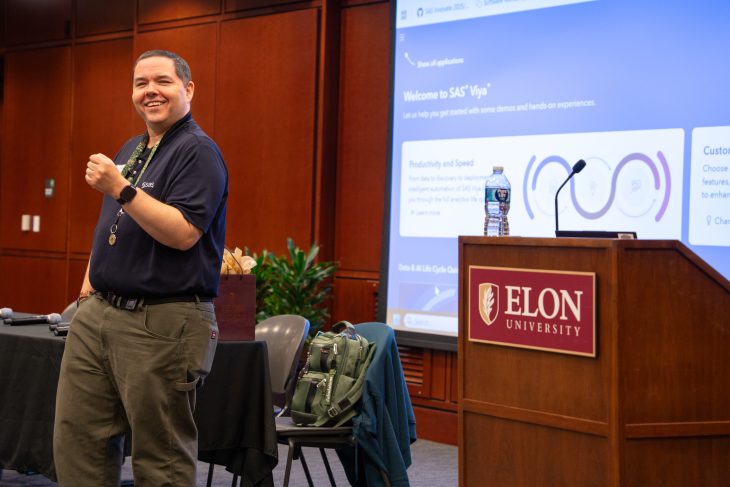 Photo of Business Analytics Day student session with Danny Modlin '98