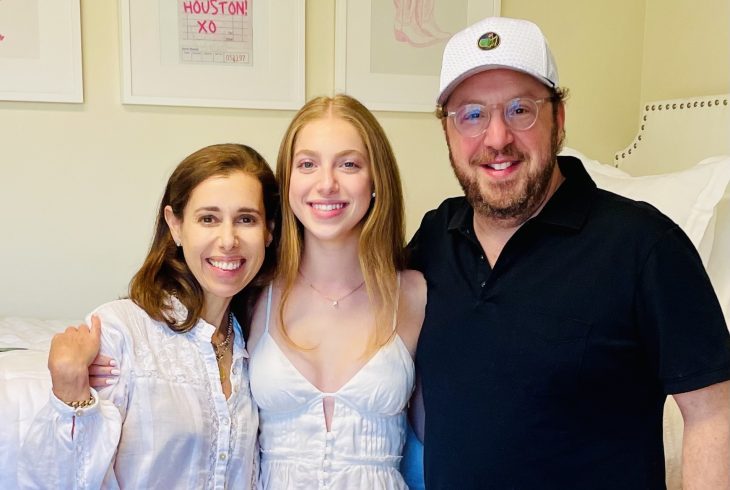 Jennifer and Neil Wizel P’28 with daughter Grace '28