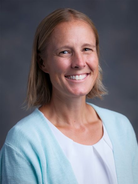 Elon professor Lindsay Pieper