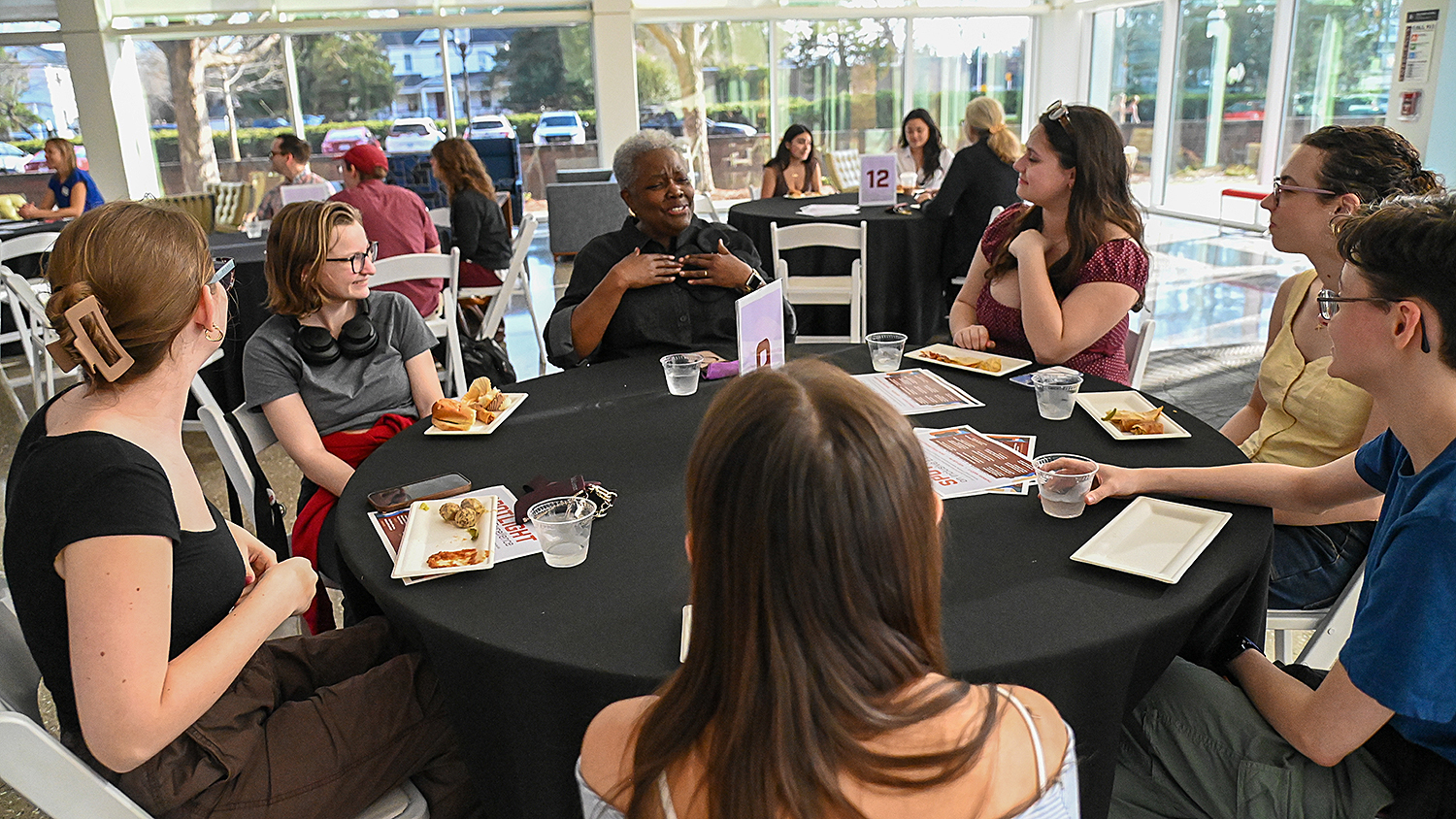 Elon alumna Robin Adams Cheeley ’81 