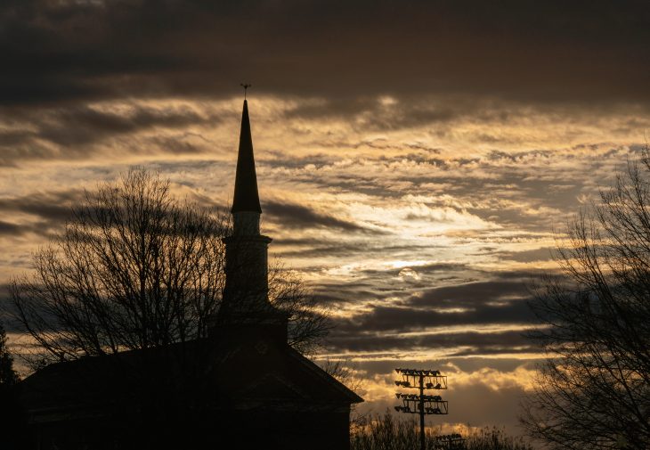Sunrise over Holt Chapel January 5, 2023, on the campus of ���ϲ�����.