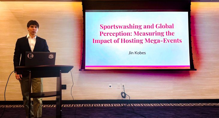 Jin Kobes presenting at IPE