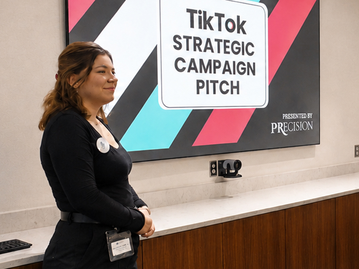 Elon student presents TikTok campaign in Schar Hall