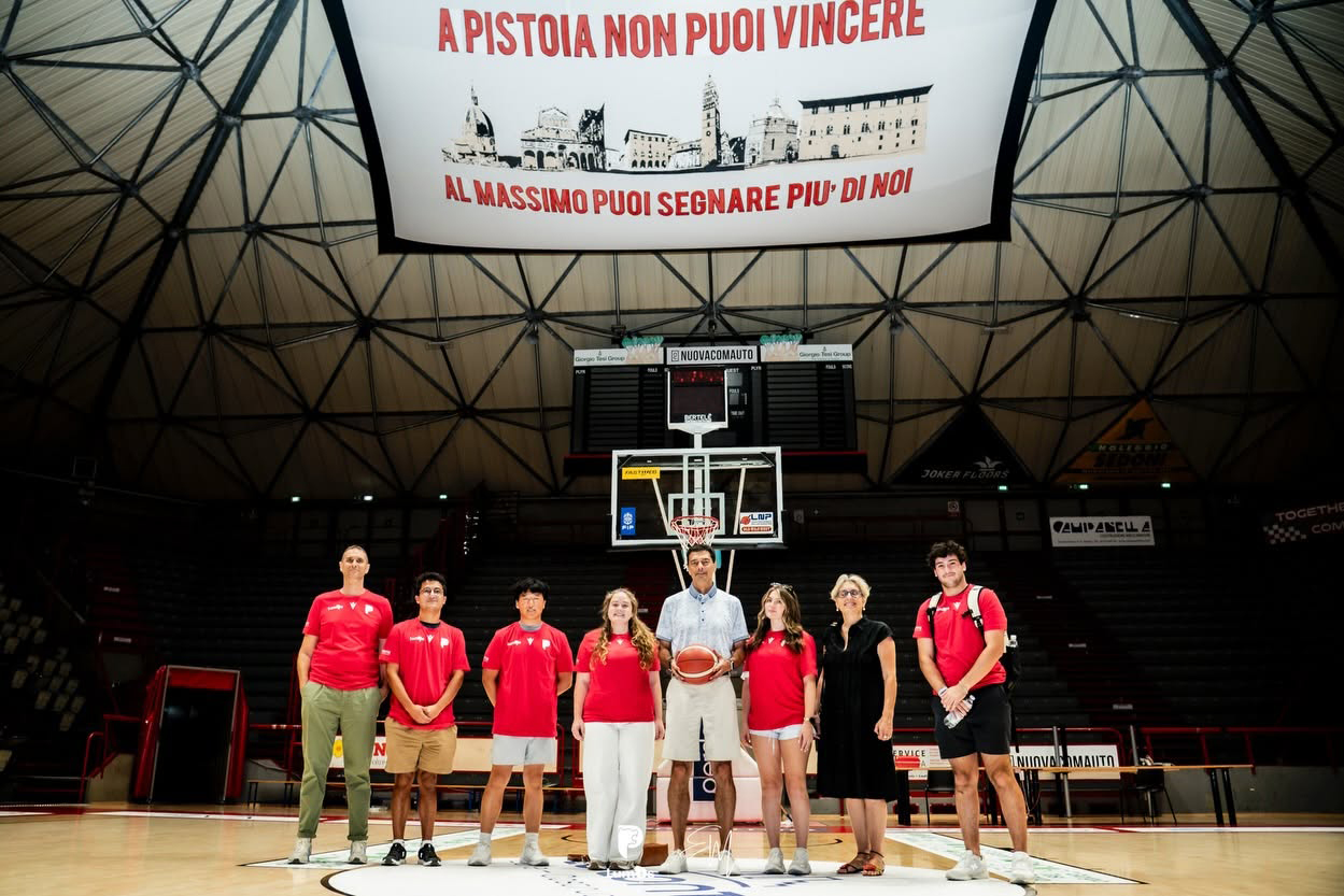 Elon students at Pistoia Basket's arena in Italy