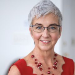 Headshot of Elizabeth McKee