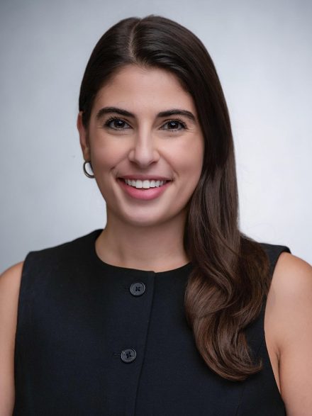 Headshot of Amanda Steinman ’17, director of communications for Checkmarx.