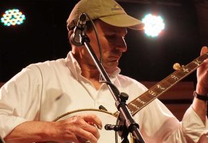 Keith Alessi playing a banjo